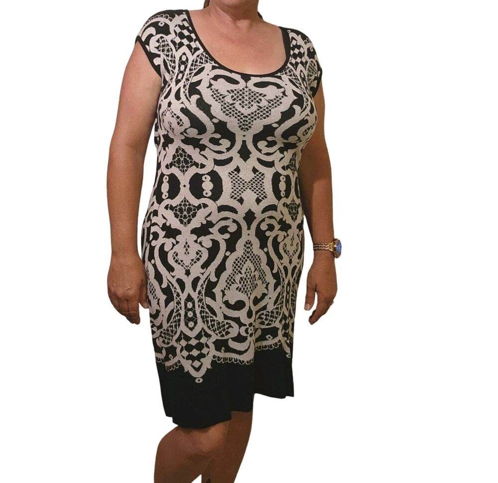 White And Black Womens Sweater Midi Dress Size L
